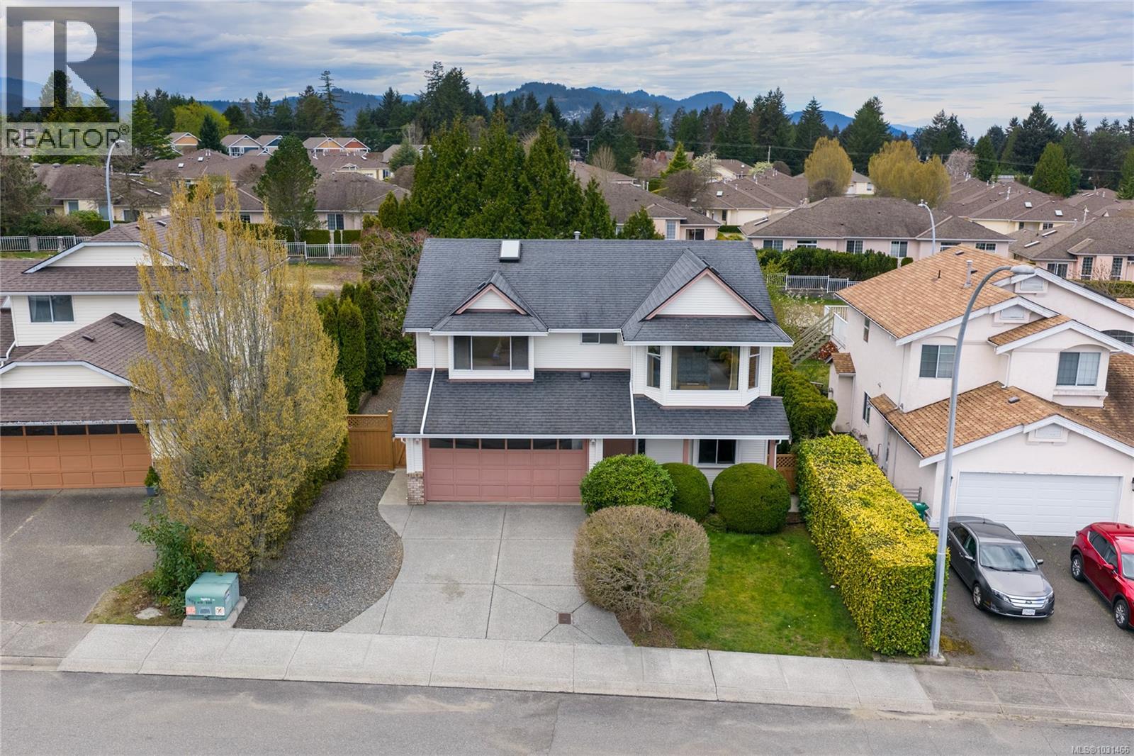 6298 WATERBURY RD - 64