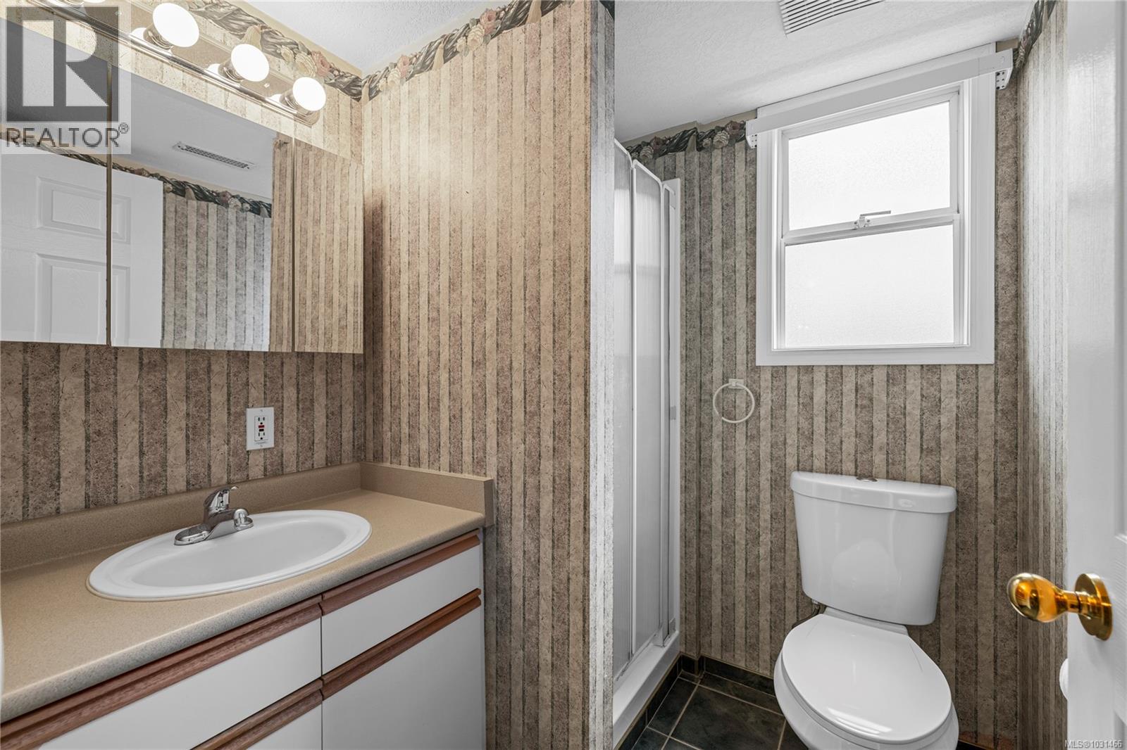 6298 WATERBURY RD - 42