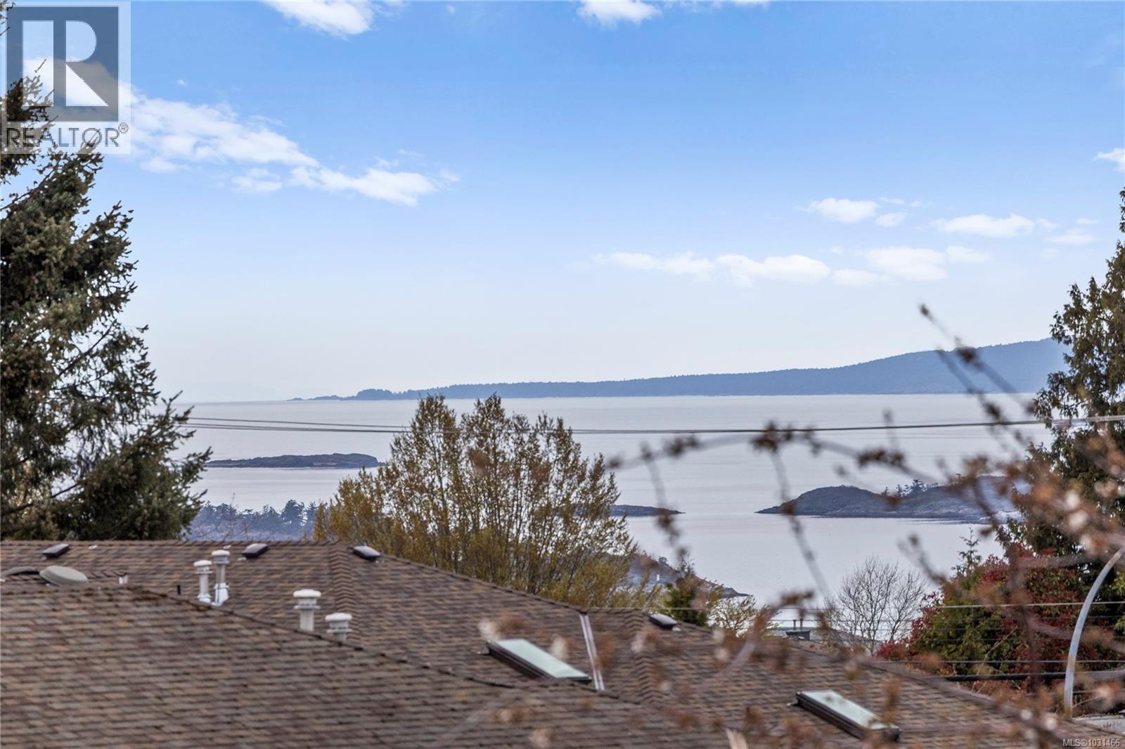 6298 WATERBURY RD - 56