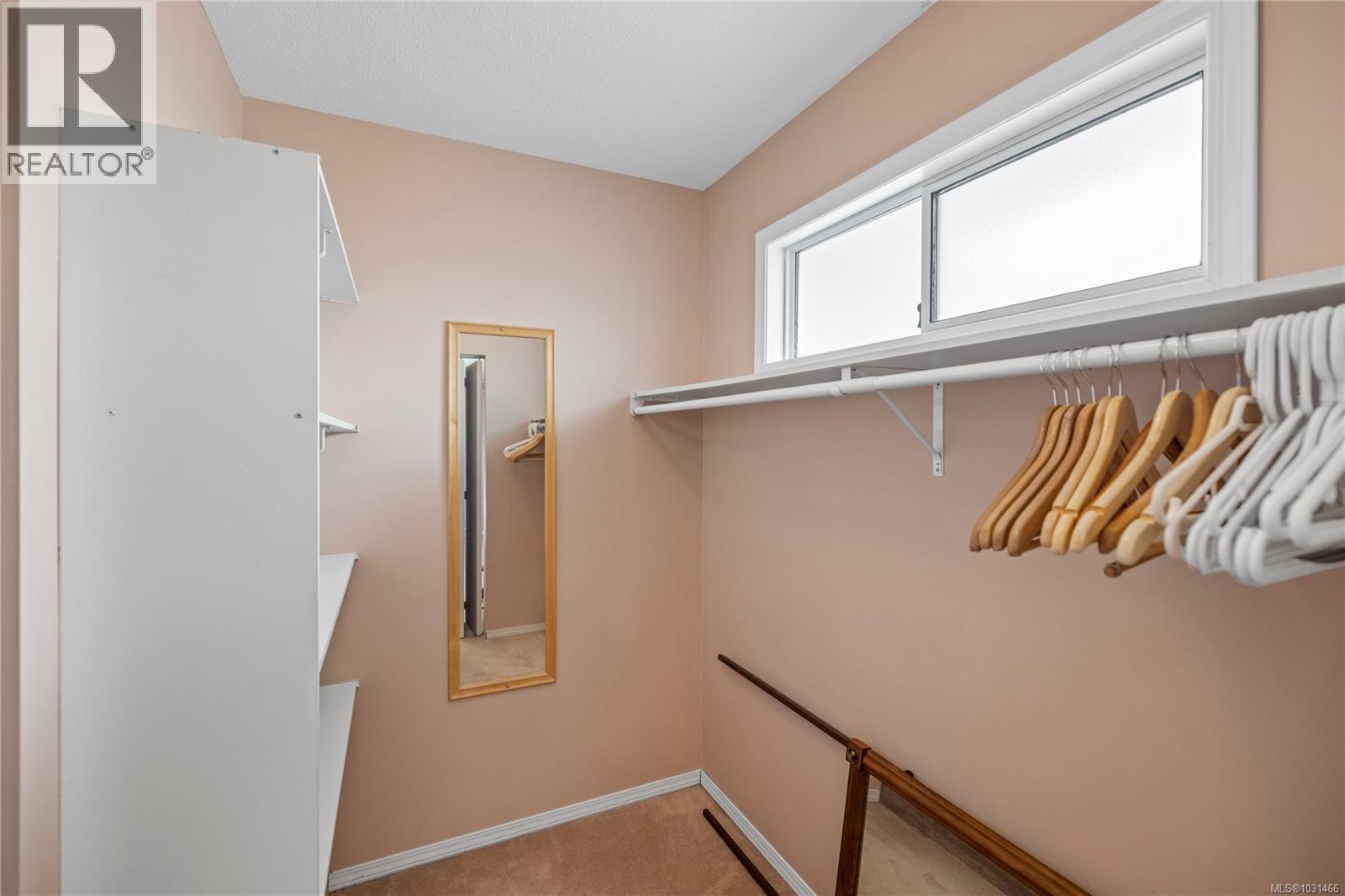 6298 WATERBURY RD - 26