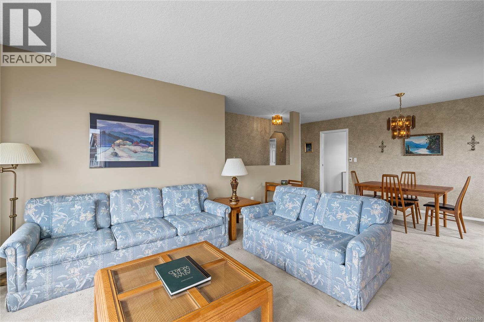 6298 WATERBURY RD - 12