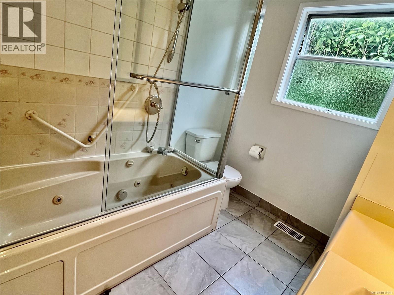 3357 SWINDELL CRES - 14