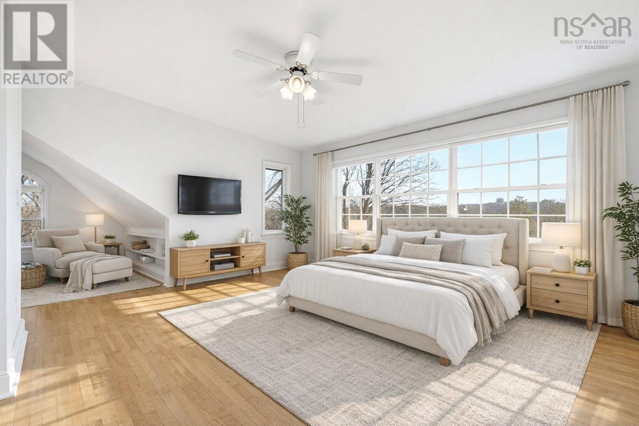 Property 25 of 49 of 1638 Beech Street