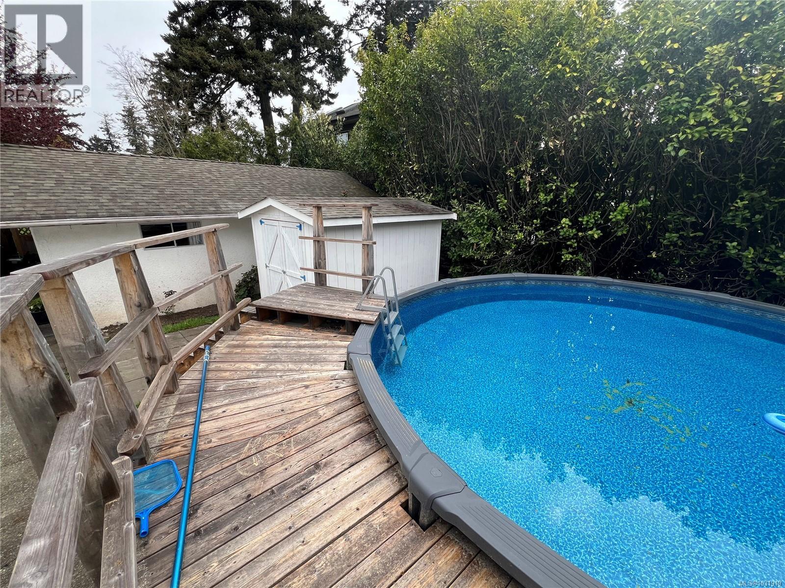 3357 SWINDELL CRES - 38