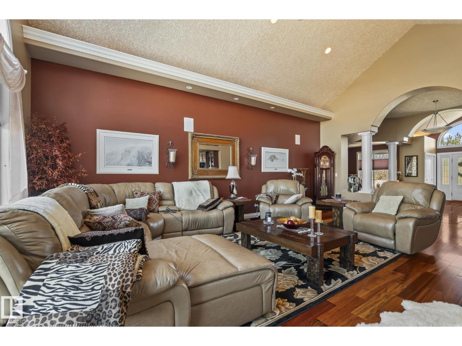 9610 167 ST SW - 9