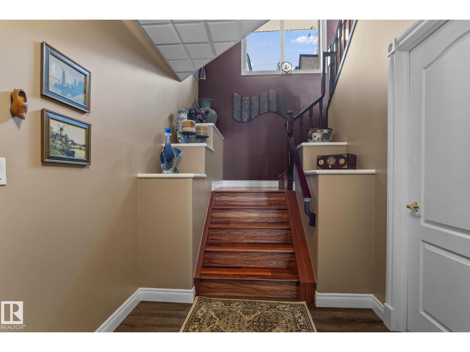 9610 167 ST SW - 31