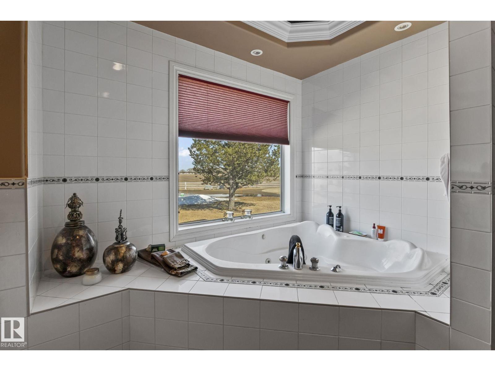 9610 167 ST SW - 18