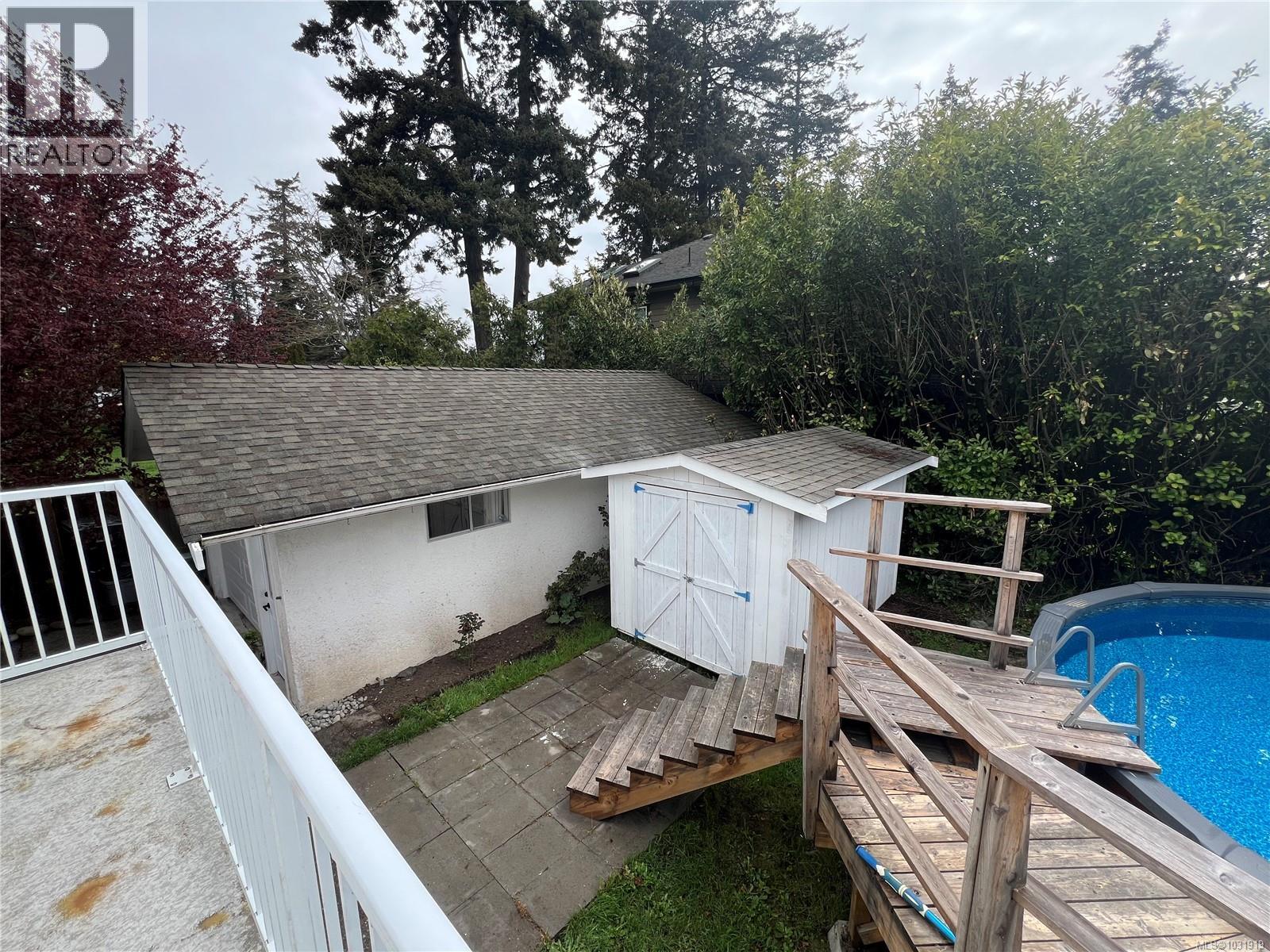 3357 SWINDELL CRES - 32