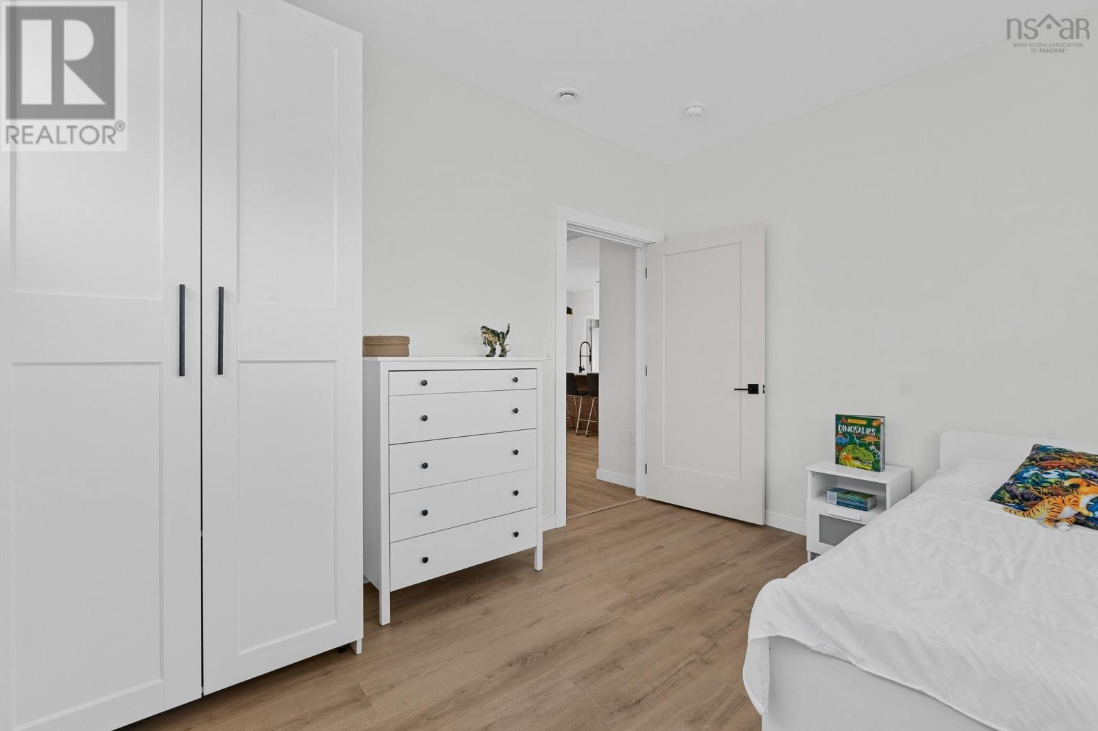 Property 36 of 49 of 15 Chalet Crescent