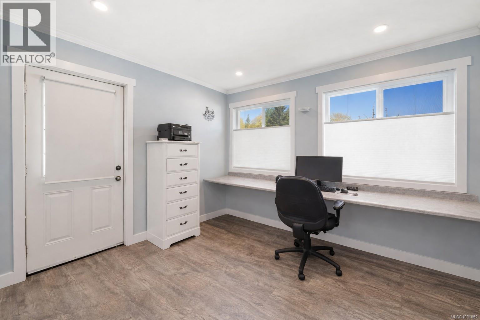 #36 3497 GIBBINS RD - 10