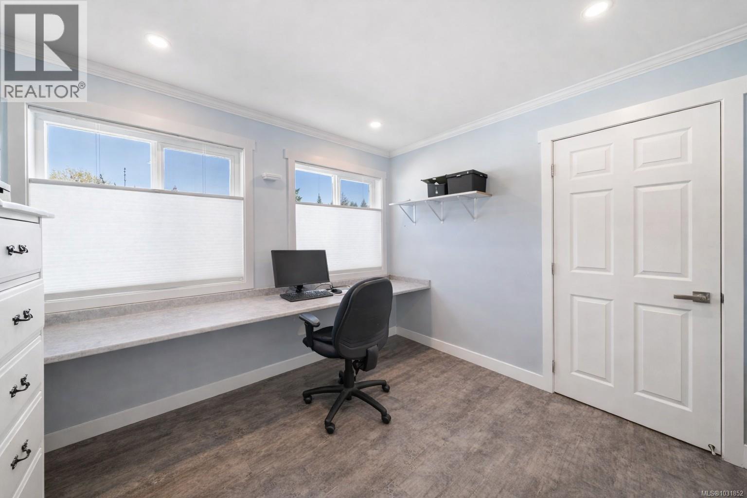 #36 3497 GIBBINS RD - 11