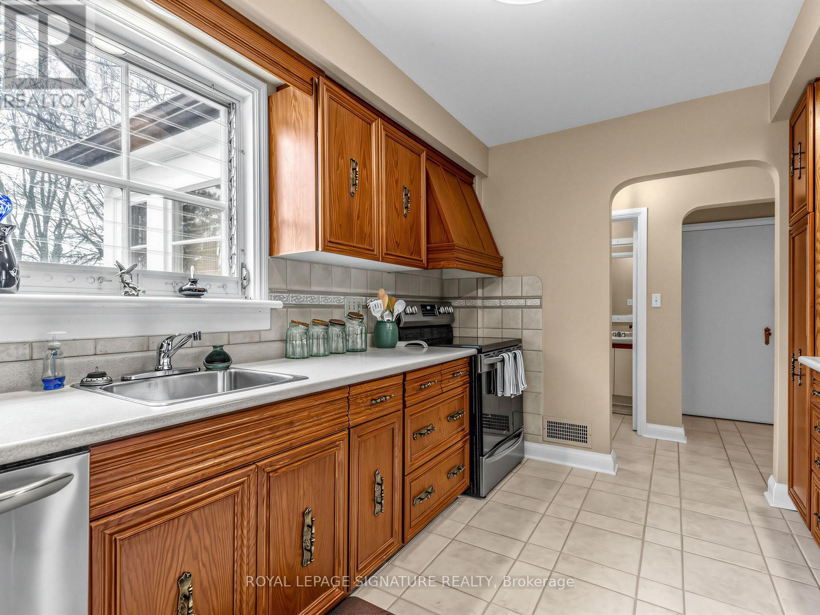1421 MILITARY TRAIL - 14