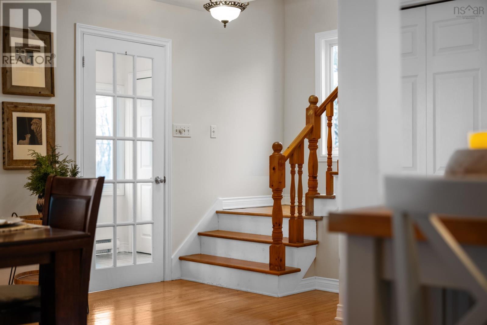 Property 9 of 49 of 75 Bayview Drive