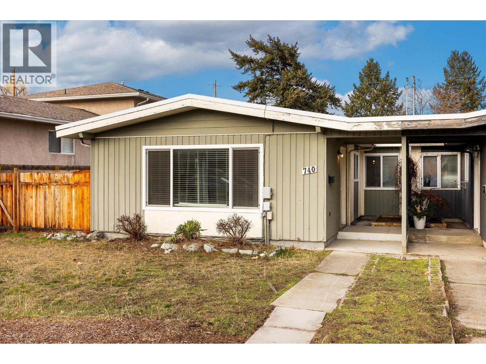  740 Raymer Avenue, Kelowna