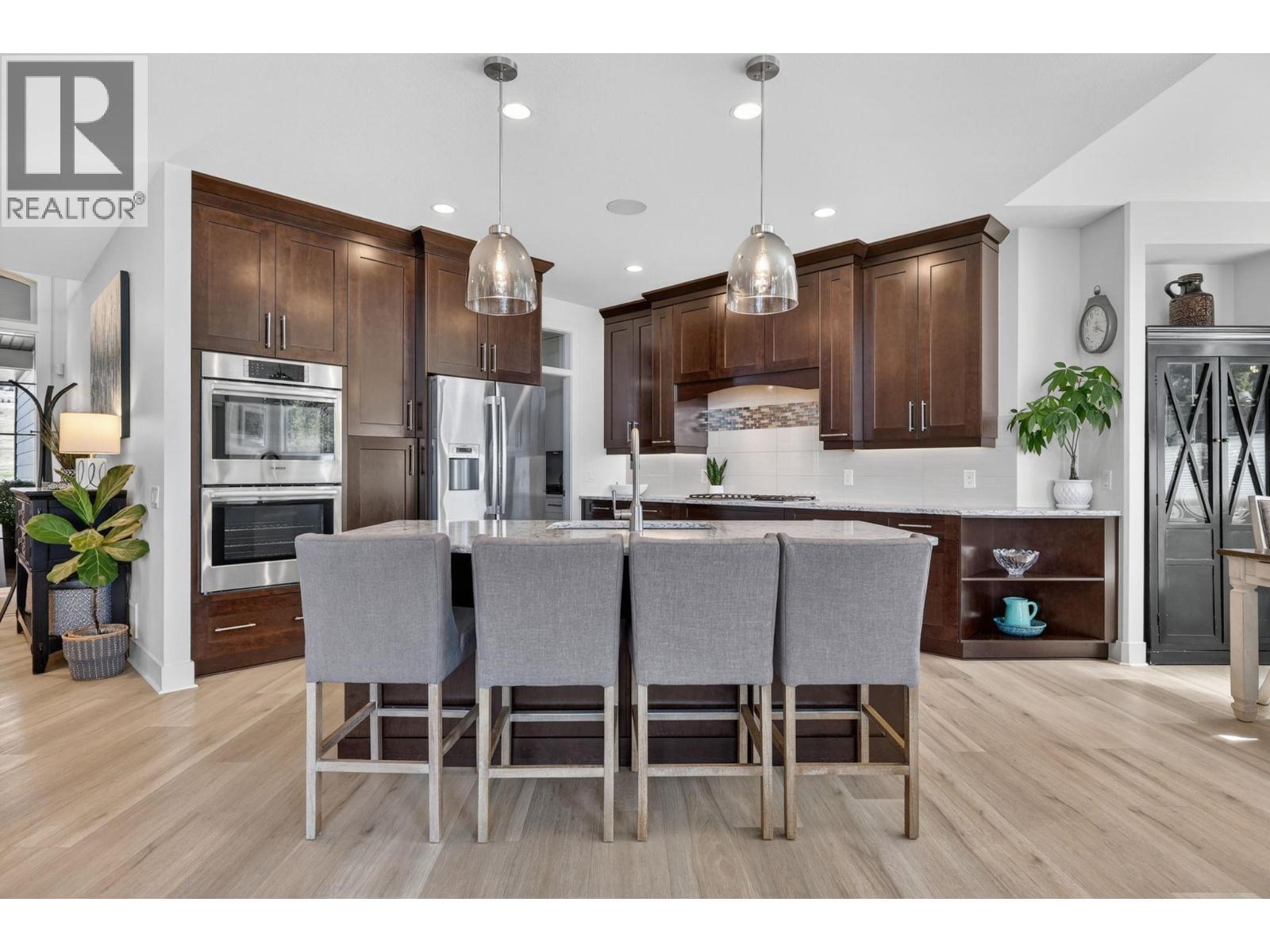 414 Prestwick Street, Kelowna