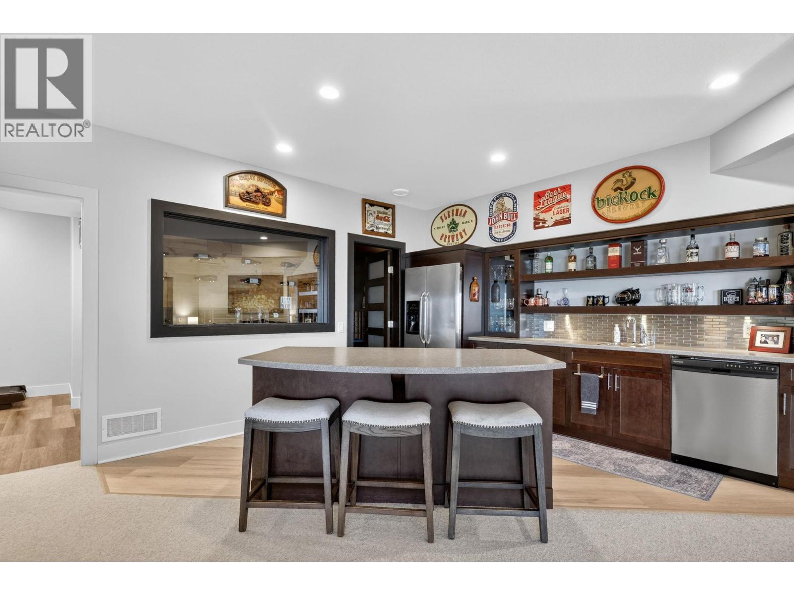 414 Prestwick Street, Kelowna