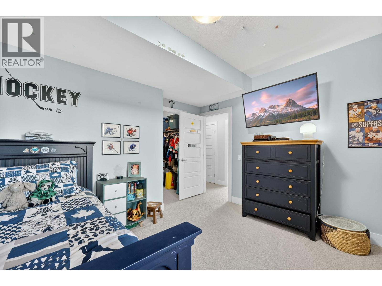 414 Prestwick Street, Kelowna