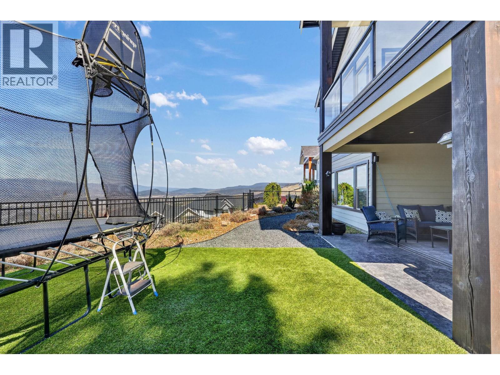 414 Prestwick Street, Kelowna