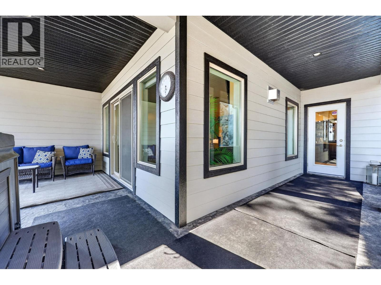 414 Prestwick Street, Kelowna