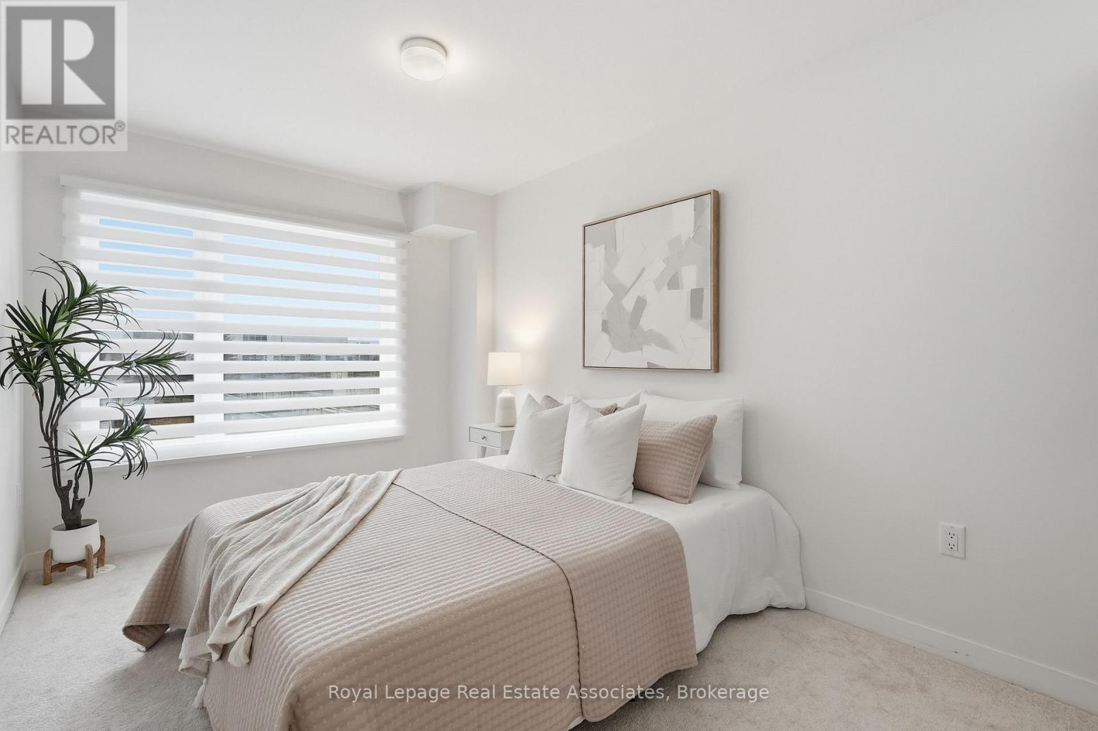 #10 3425 RIDGEWAY DRIVE - 28