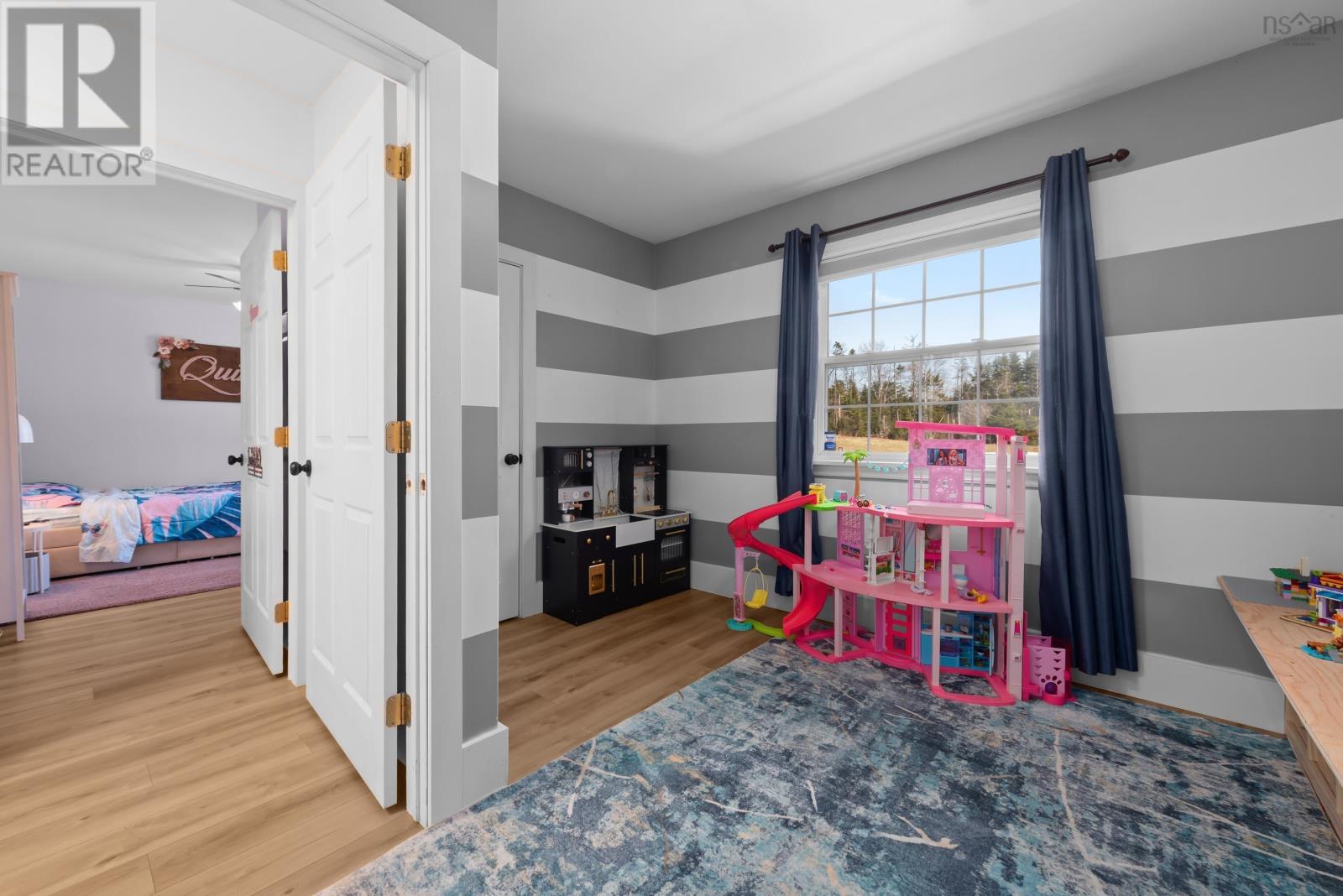 Property 23 of 46 of 905 Windgate Drive