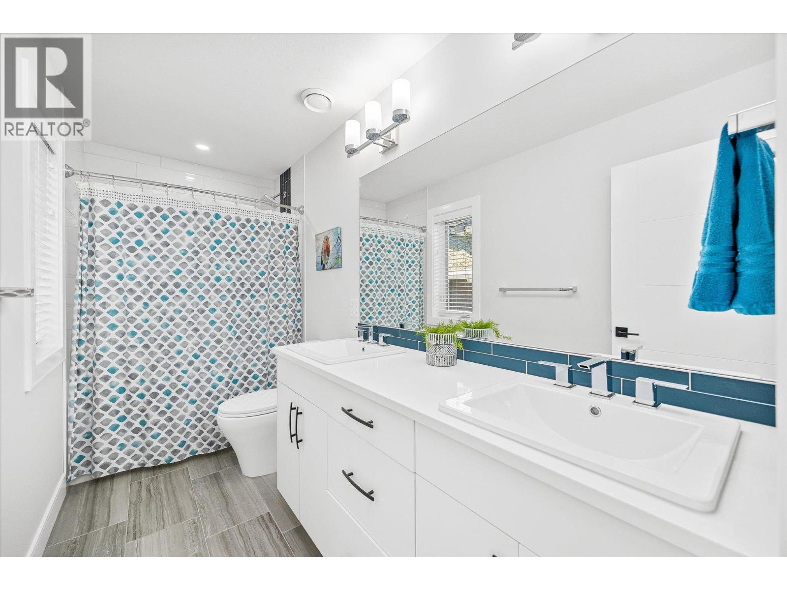 1860 Blue Bunch Court, Kelowna