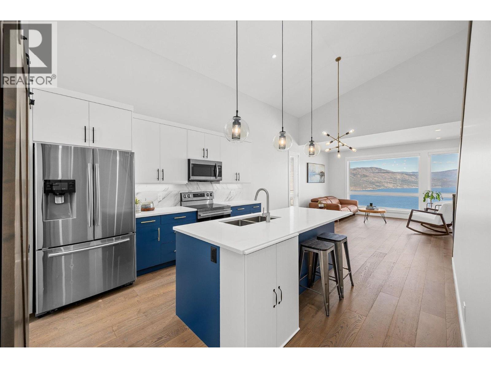 1860 Blue Bunch Court, Kelowna