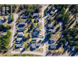 2070 Mountain Gate Road, Revelstoke, BC V0E2S1 Photo 10