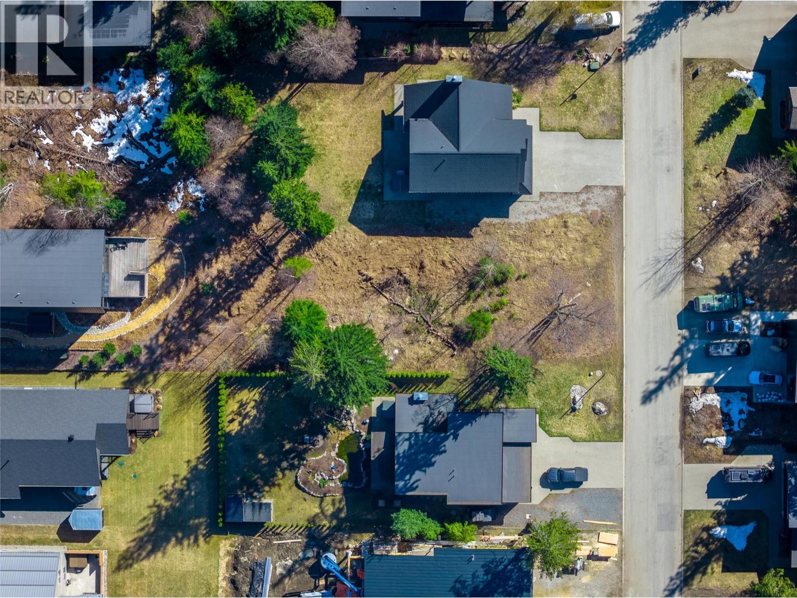 2070 Mountain Gate Road — photo 4