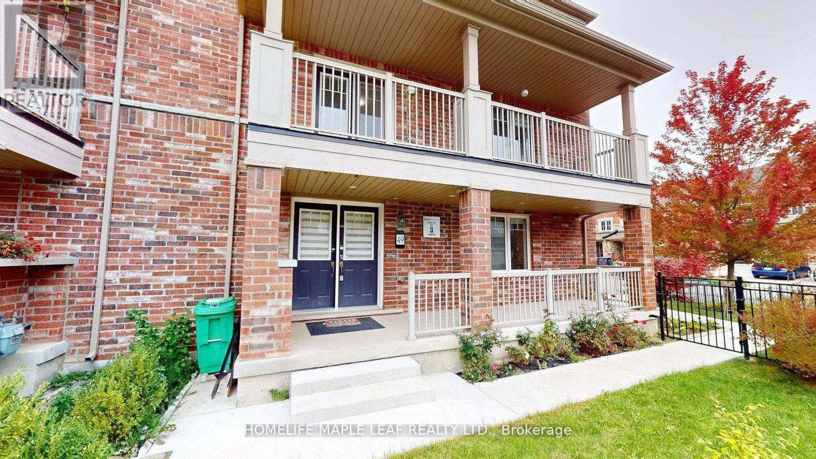 49 GOLDEN SPRINGS DRIVE — photo 3