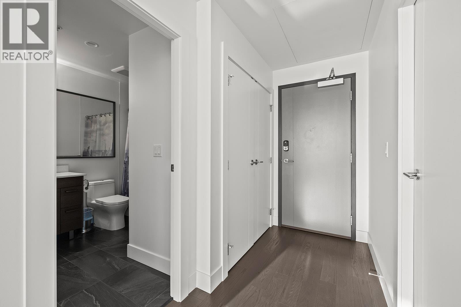 1903 1191 Sunset Drive, Kelowna