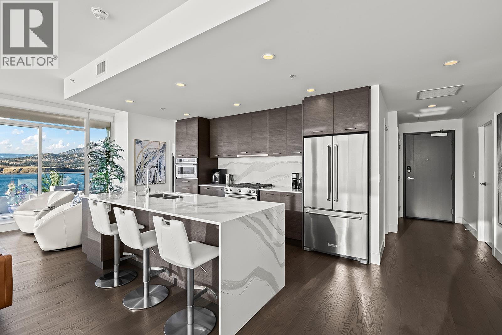 1903 1191 Sunset Drive, Kelowna