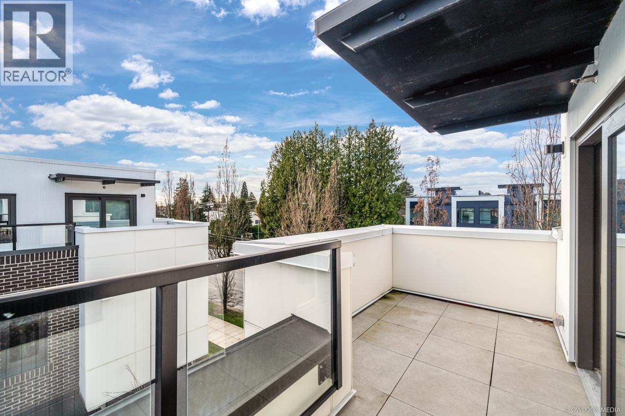 6322 OAK STREET, Vancouver