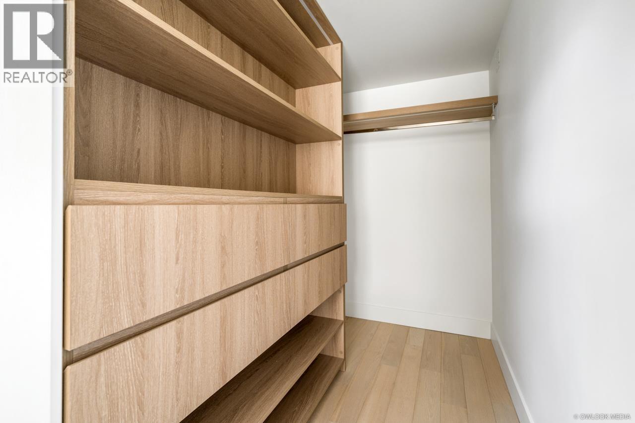 6322 OAK STREET, Vancouver