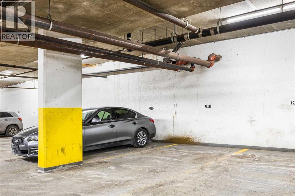 
          77 Spruce Place Southwest
            <br/>
            <span>Calgary</span>
            , 
            <span>AB</span>
             <span>T3C3X6</span>
         - Photo 29