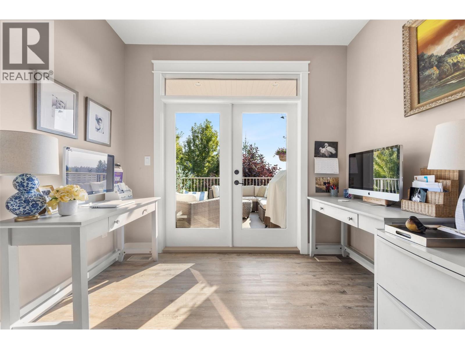  2371 Paramount Drive, West Kelowna