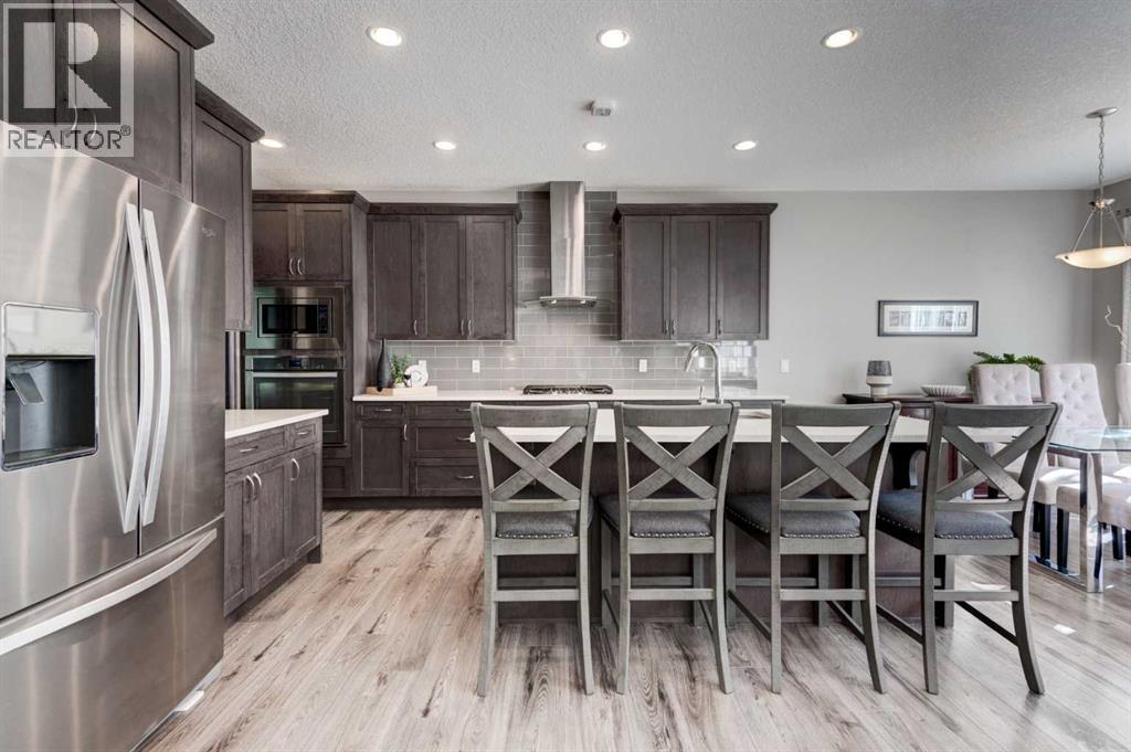 255 Riviera Way, Cochrane