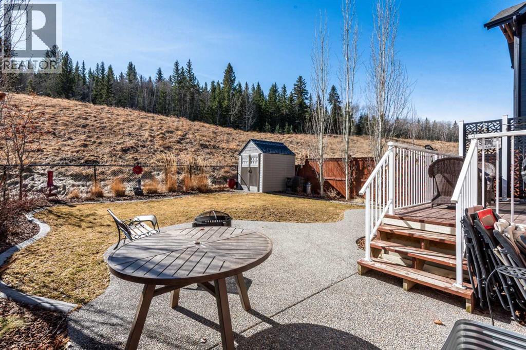 255 Riviera Way, Cochrane