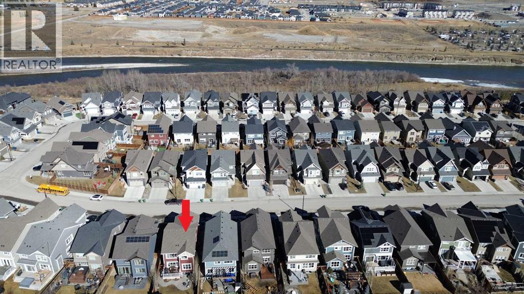 255 Riviera Way, Cochrane