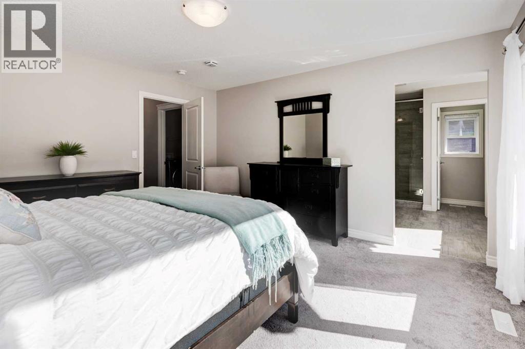 255 Riviera Way, Cochrane