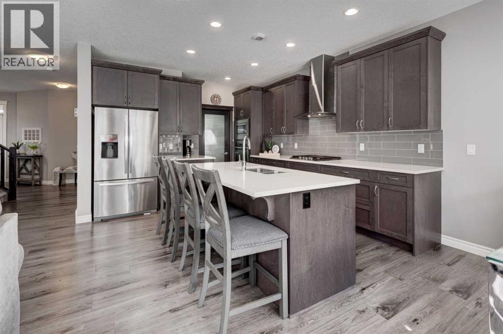 255 Riviera Way, Cochrane