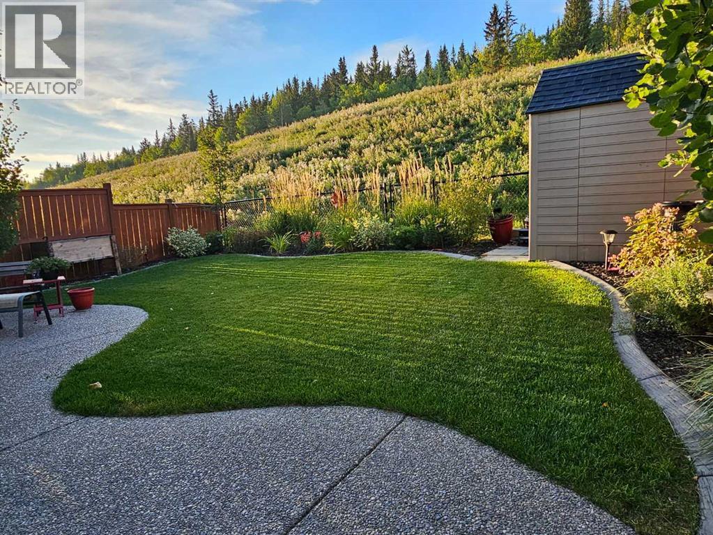 255 Riviera Way, Cochrane