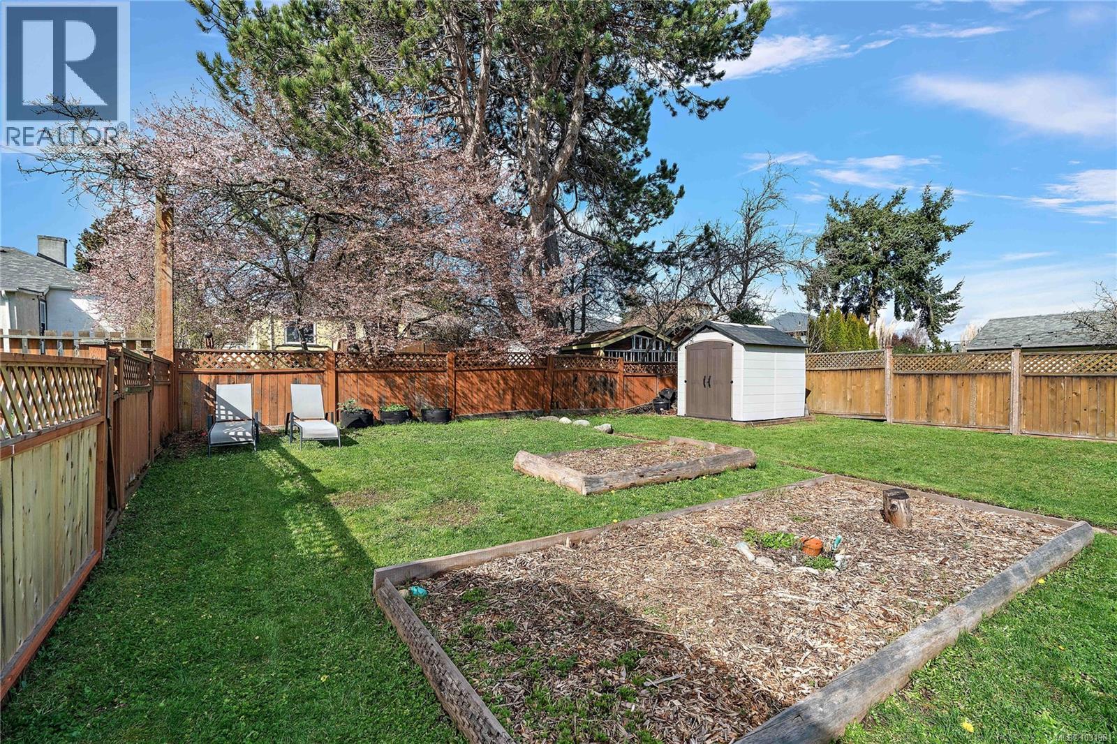 3166 EARL GREY ST - 26