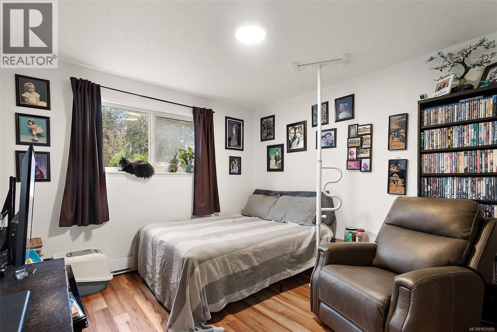 #105 1987 KALTASIN RD - 14