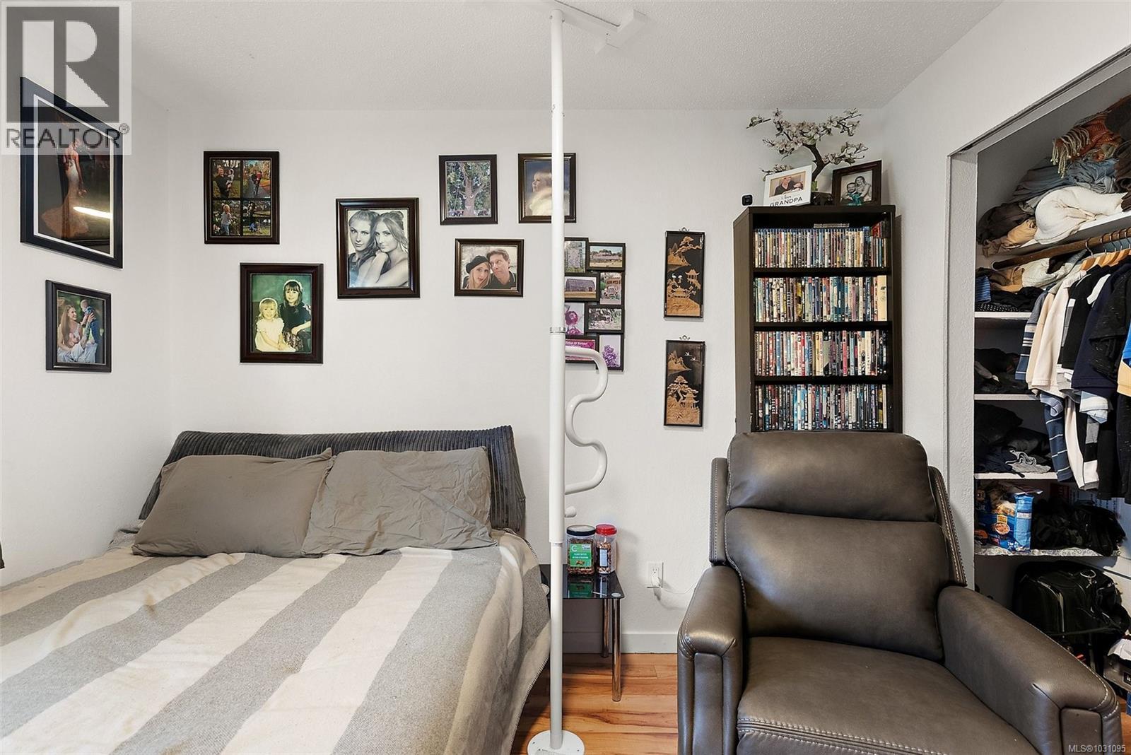 #105 1987 KALTASIN RD - 15