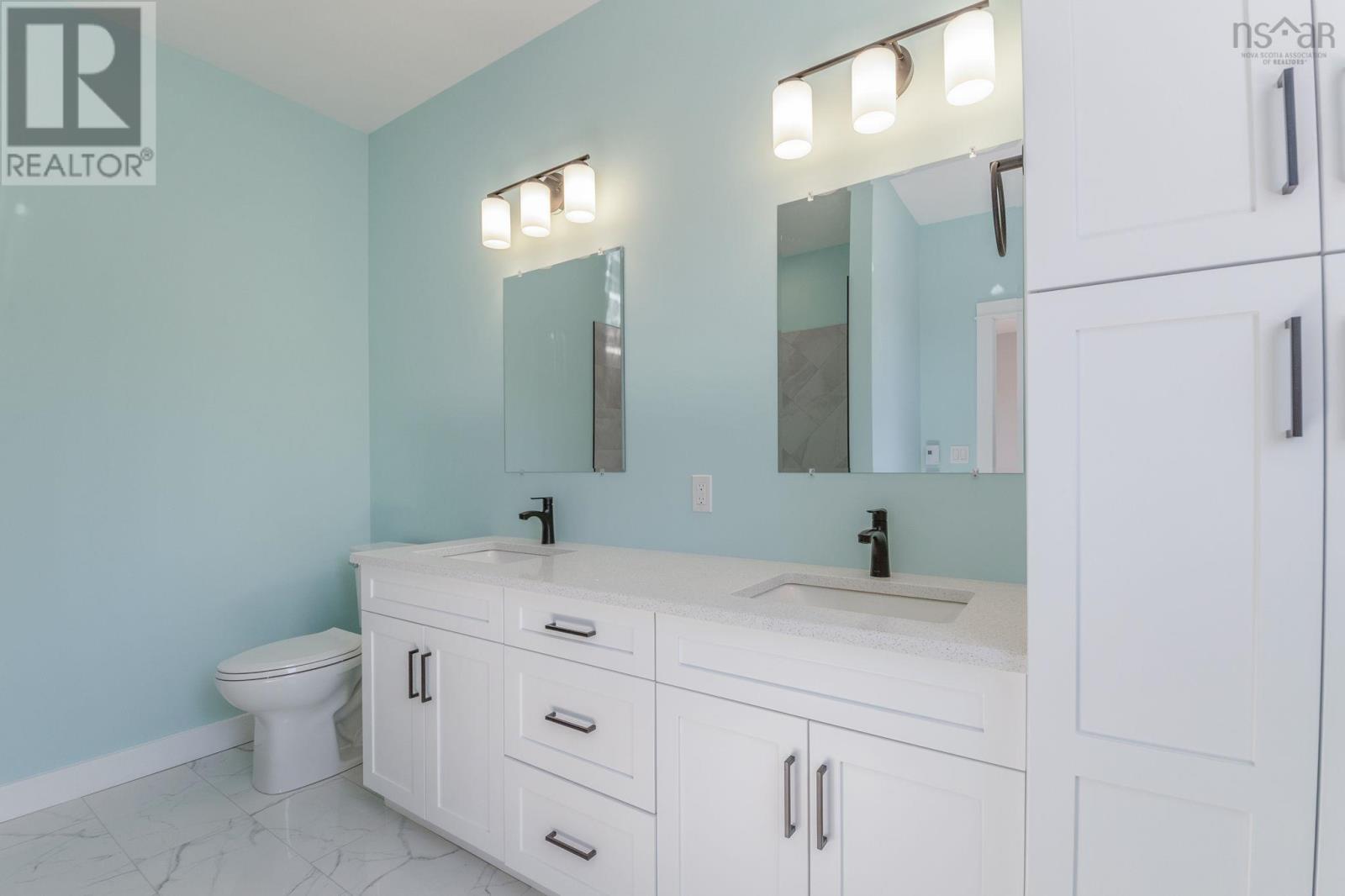 Property 24 of 44 of 206 Rivercrest Lane