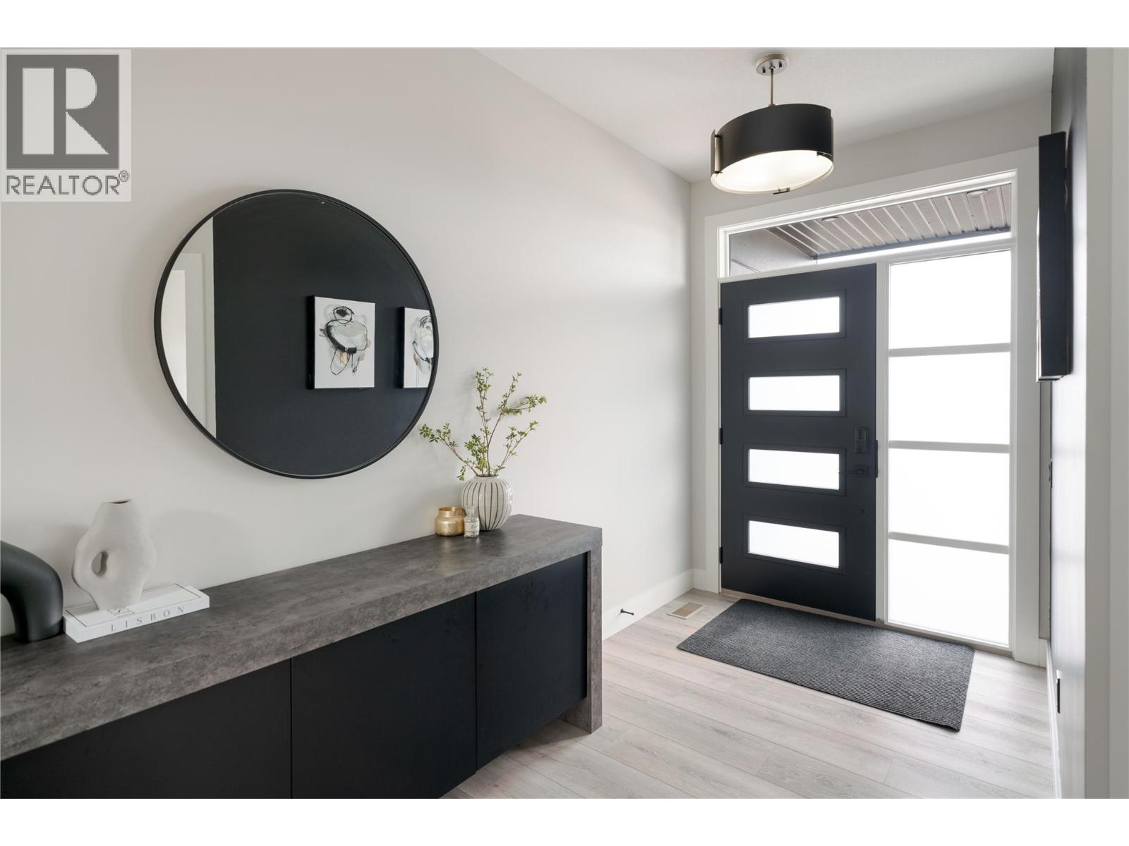  4315 Ladd Court, Kelowna