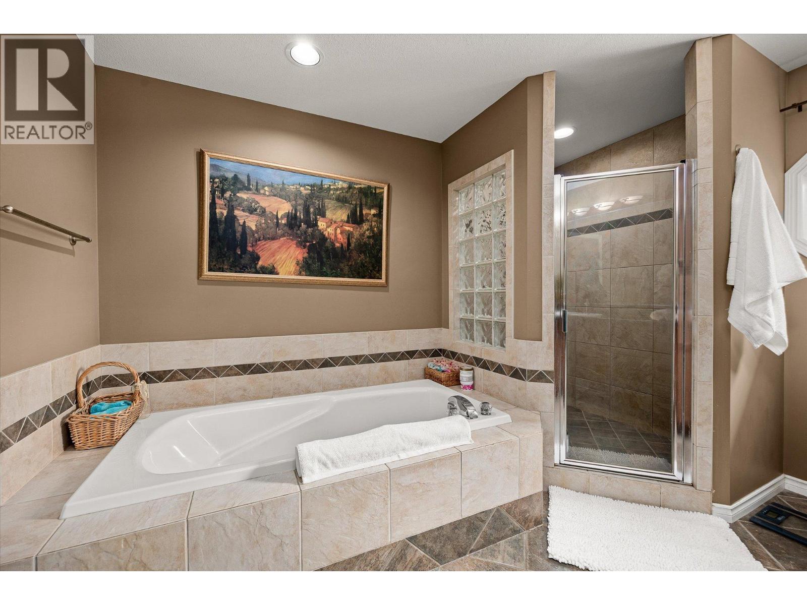  3925 Flower Court, Kelowna