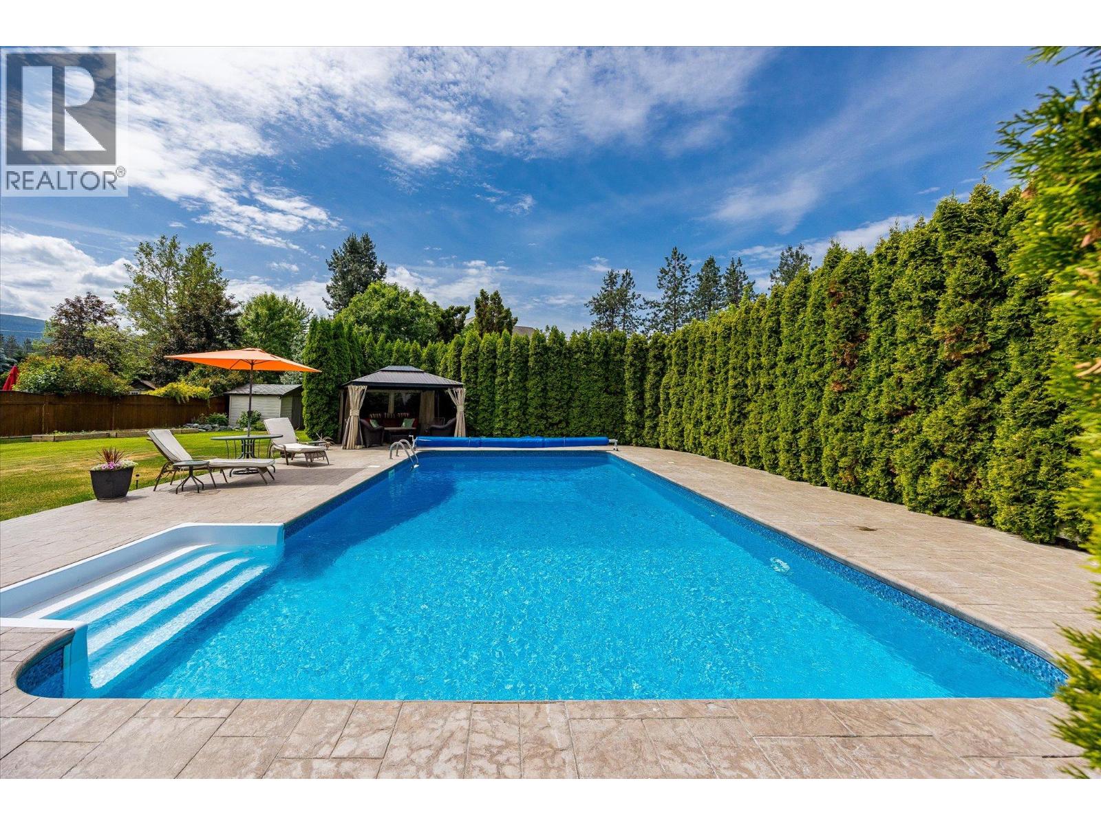  3925 Flower Court, Kelowna