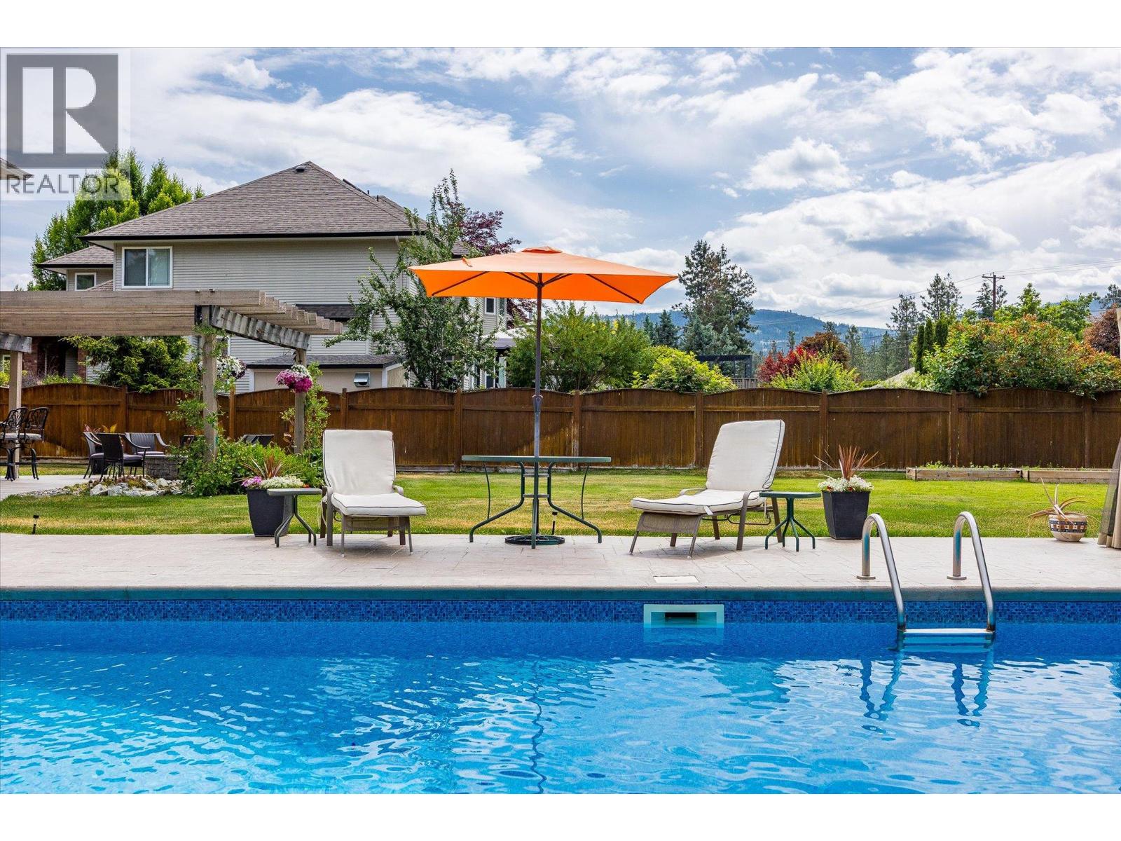  3925 Flower Court, Kelowna
